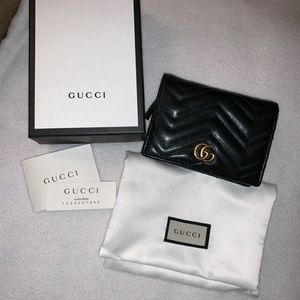 Gucci wallet women’s